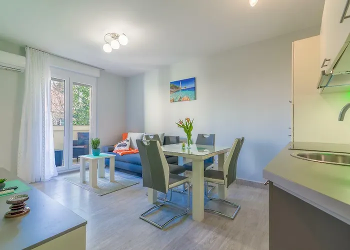 Ruzmarin - New Apartment