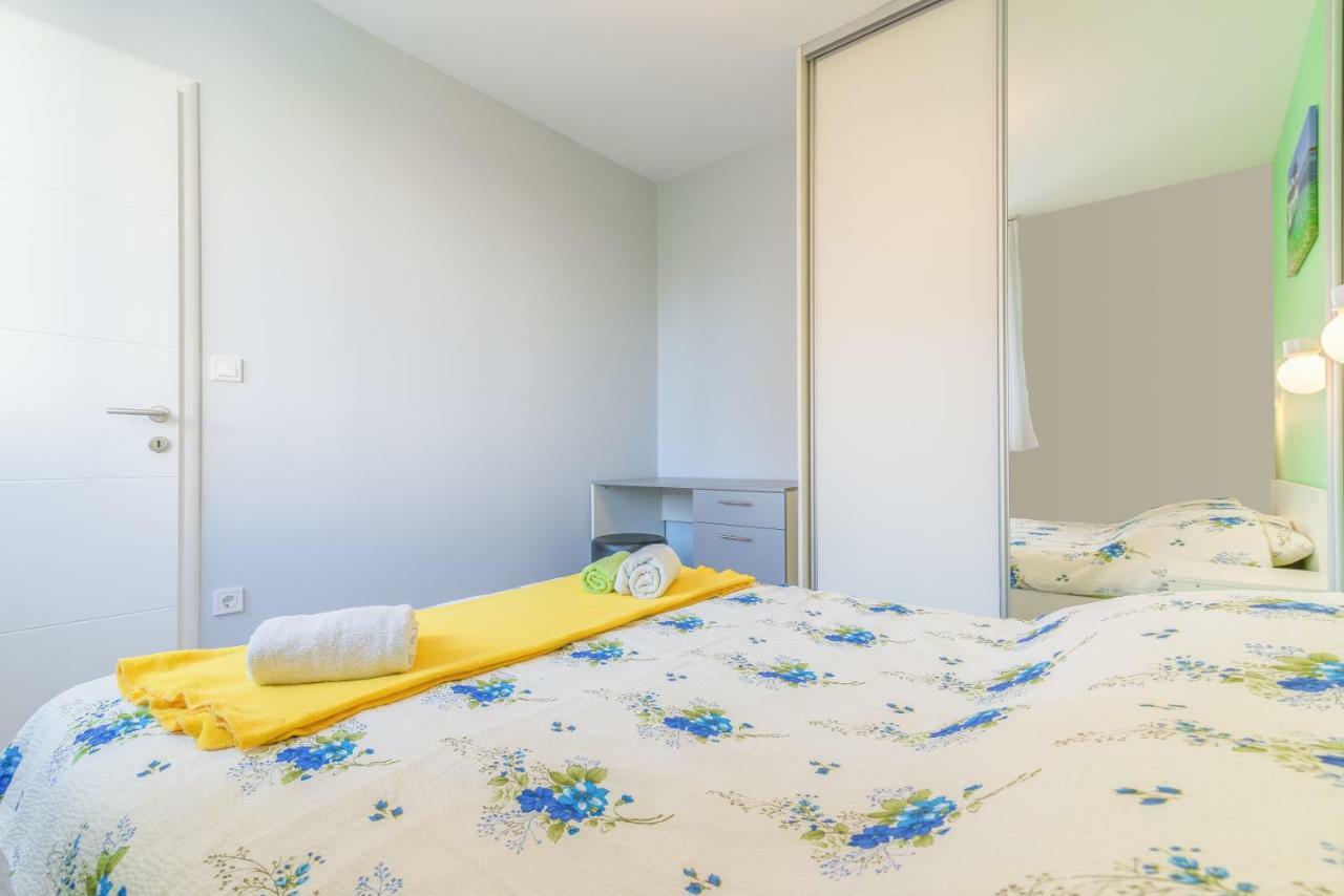 Apartment Ruzmarin - New Zadar